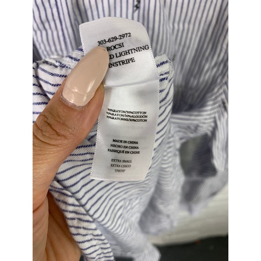 Rails Rocsi Flocked Button Up Long Sleeve Lightni… - image 4